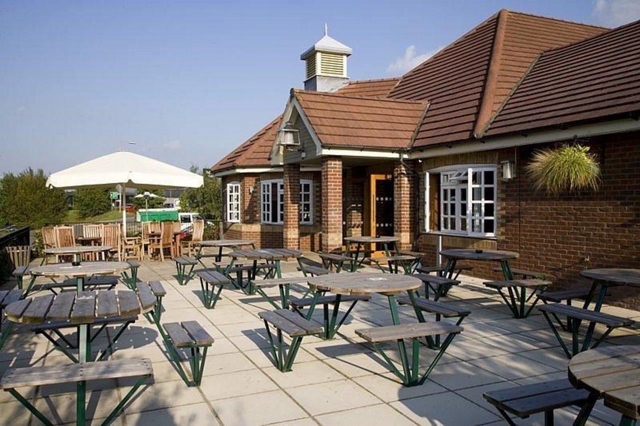 Premier Inn Colchester Eksteriør billede